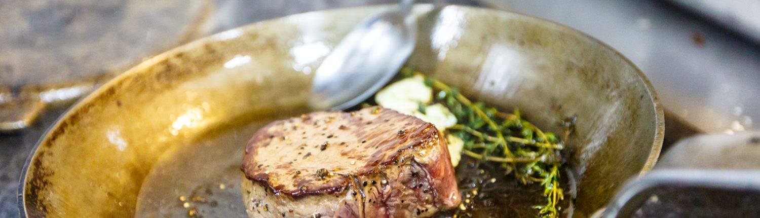lamb chops and garlic